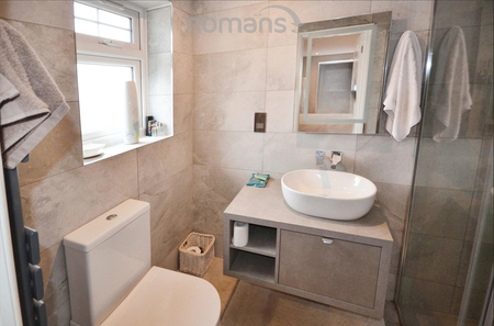 studio to rent - Photo 5