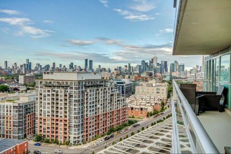 Vibe at Liberty Village Lofts , #1808 - Photo 5