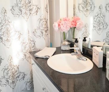 For Lease - 90 Raymond Road Unit# 13, Hamilton, Ontario - Photo 4