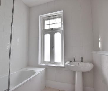 1 bedroom semi-detached house to rent - Photo 5