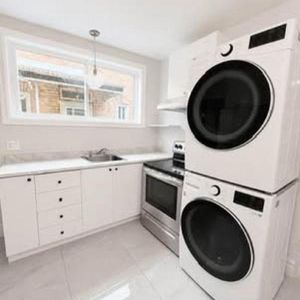 2 CH - 1 SDB - Montréal - $1,445 /mo - Photo 2