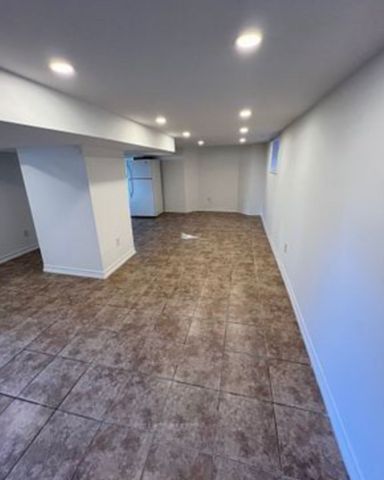 For Lease - 1753 Lawrence Avenue Unit# Lower, Toronto, Ontario - Photo 3
