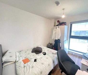 3 bedroom apartment to rent - Photo 6
