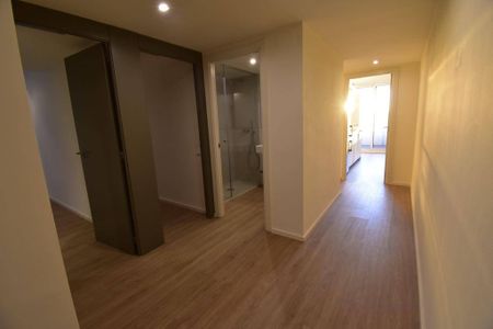 2 room luxury Flat for rent in Barcelona, Spain - Photo 3