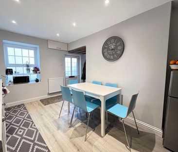 1 The Limes, Cowbridge, The Vale of Glamorgan CF71 7BJ - Photo 3