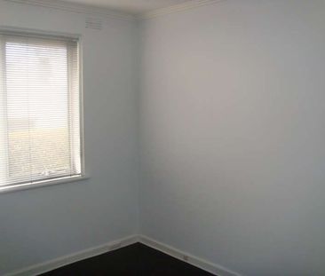 7/14 Fordholm Road, Hawthorn VIC 3122 - Photo 3