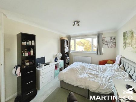 3 bedroom terraced house to rent - Photo 3