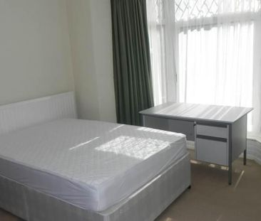 4 bedroom house to rent - Photo 6