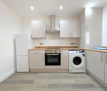 1 bedroom ground floor flat to rent - Photo 6