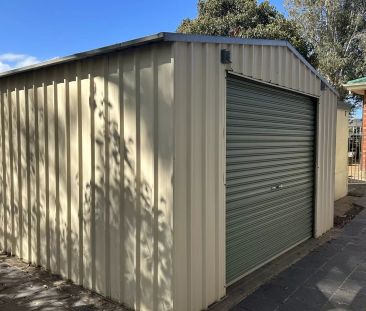 Low Maintenance - Photo 3