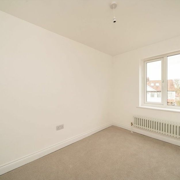 Torrington Gardens - Photo 1