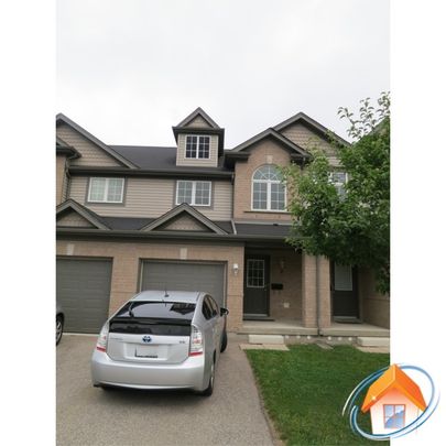 30 Vaughan St, Guelph - Photo 1