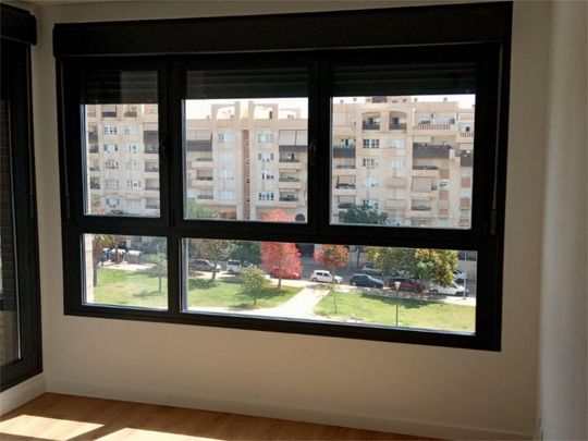 Piso de alquiler en Carril del Capitán, 32, El Tejar - Hacienda Bizcochero - Photo 1