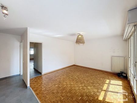 Proche du centre ville appartement de 3 pièces au 1er étage - Foto 2