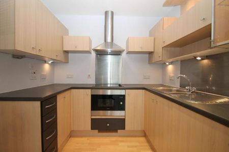 1 bedroom flat to rent - Photo 5