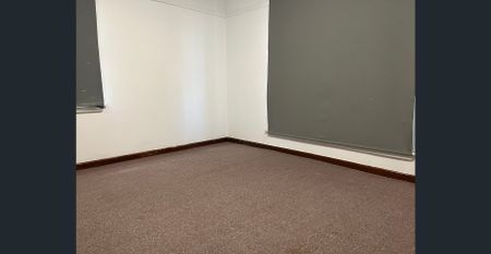 Neat and Tidy Home - Photo 5