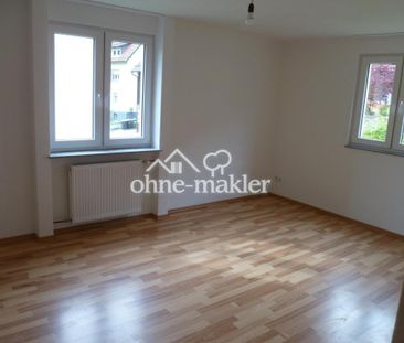 Schöne 3 Zimmer Wohnung mit EBK und Balkon - Photo 2