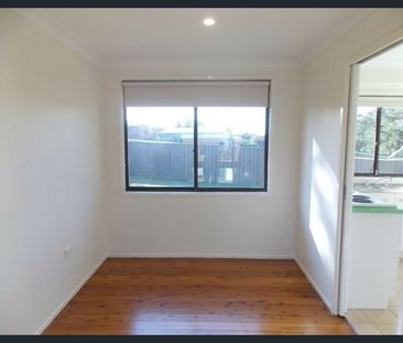 Spacious & Well-Maintained Home in Prime Kingswood Location - Photo 6