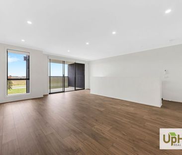 For Rent — Stylish 4-Bedroom Family Home- 2 Gudali Walk, Clyde Nort... - Photo 3