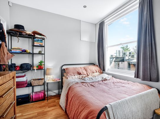 Amhurst Road, London, E8 1JN - Photo 1