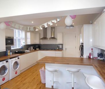 7 bedroom terraced house to rent - Photo 5