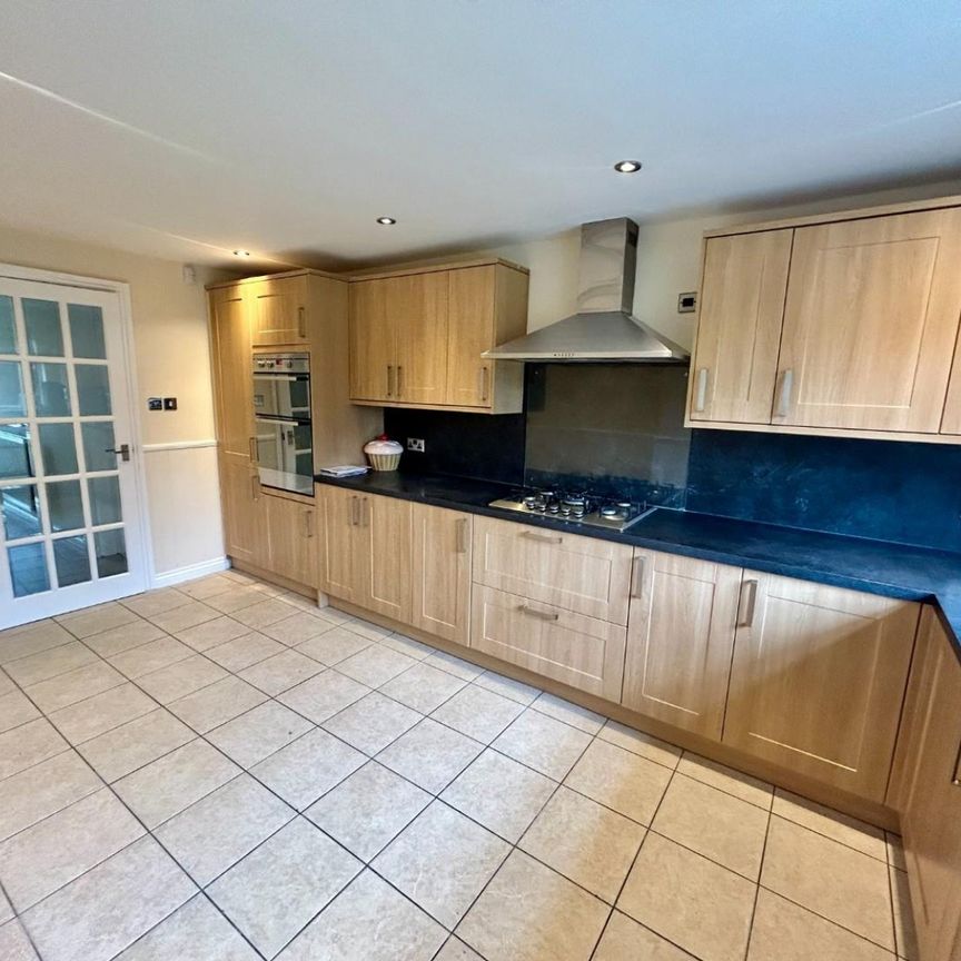 3 bedroom House To Let - Photo 1