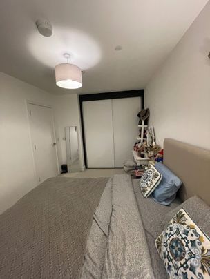 1 Bed Flat, Woolmore Street, E14 - Photo 1