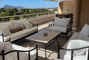 Luxurious apartment with fantastic views for long term rental, Altea