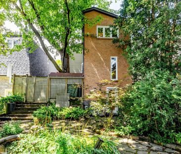 For Lease - 75 St. Andrews Court, Aurora, Ontario - Photo 5