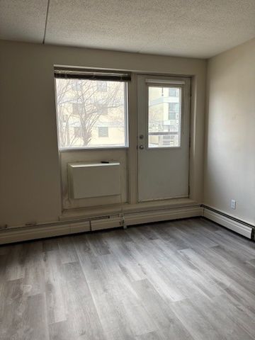 Manitoba, 99 Dalhousie Drive, R3T 3M2, Winnipeg - Photo 2