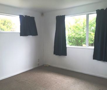 402 Roscommon Road, Clendon Park, Auckland - Photo 1