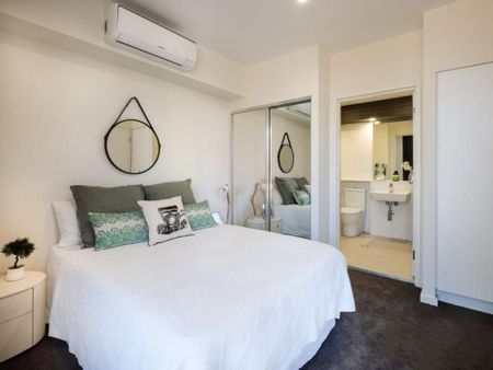 Spacious Apartment in Macgregor - Photo 2