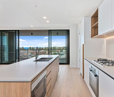Iconic Design | Exceptional Finish | Priceless Views + 2 Car Spaces - Photo 4