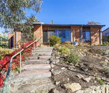 26 Jalanga Crescent, Aranda ACT, Belconnen - Photo 3