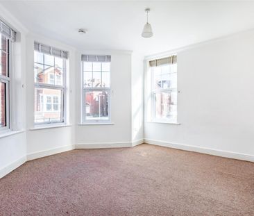 Cambridge Road, Eastbourne - Photo 6