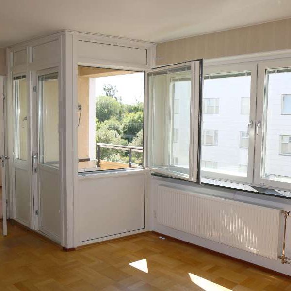 Ådalsvägen 4 C - Foto 1