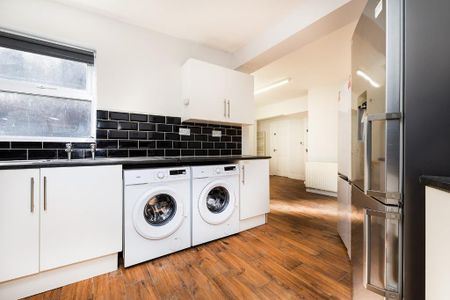 5 bedroom townhouse to rent - Photo 5