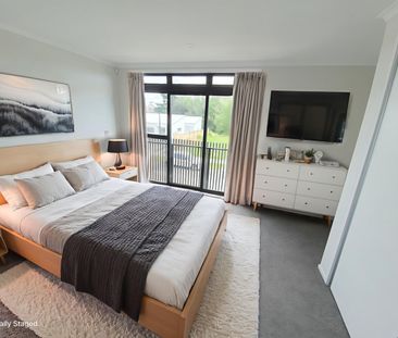 Fabulous Modern Terrace Home - Photo 6