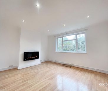 2 bedroom maisonette - Photo 4