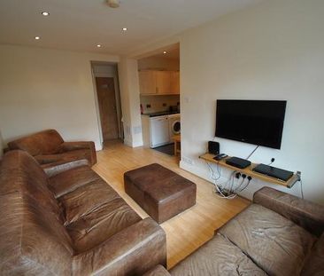 1 bedroom detached house to rent - Photo 2