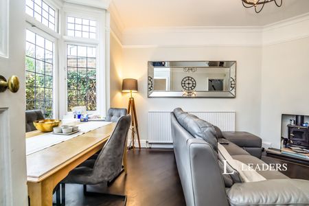 4 bedroom house to rent Haling Park Road, South Croydon, CR2 - Photo 4