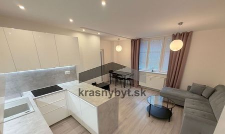 NA PRENÁJOM 3.IZB BYT V TOP LOKALITE! - Photo 4