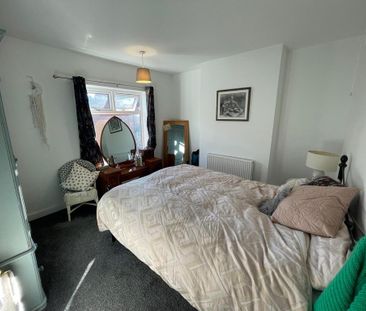 2 bedroom property to rent - Photo 1