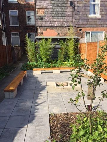 10 bedroom terraced house to rent - Photo 2