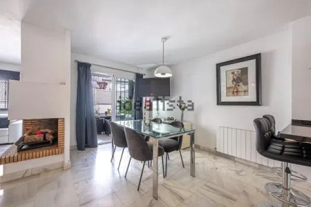 Alquiler de dúplex en Urbanización Los Naranjos de Marbella s/n - Photo 5