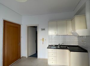 Studio/Γκαρσονιέρα για ενοικίαση - Λάρισα, - Φωτογραφία 2