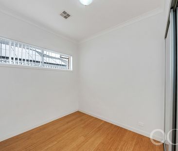 Open the Door to Comfort & Convenience - Photo 4