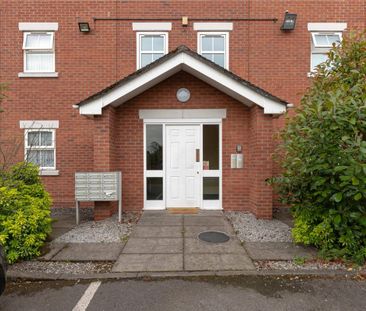 Fairfax Close, Biddulph, Stoke-on-Trent, Staffordshire, ST8 - Photo 6