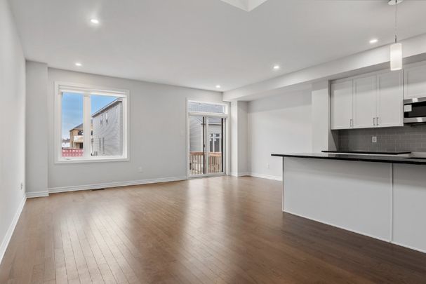1072 Kijik Crescent - Photo 1
