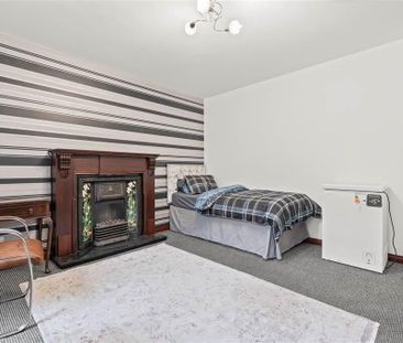 Bedroom 1, 10a Clonavon Terrace, Ballymena, BT43 5BE - Photo 6